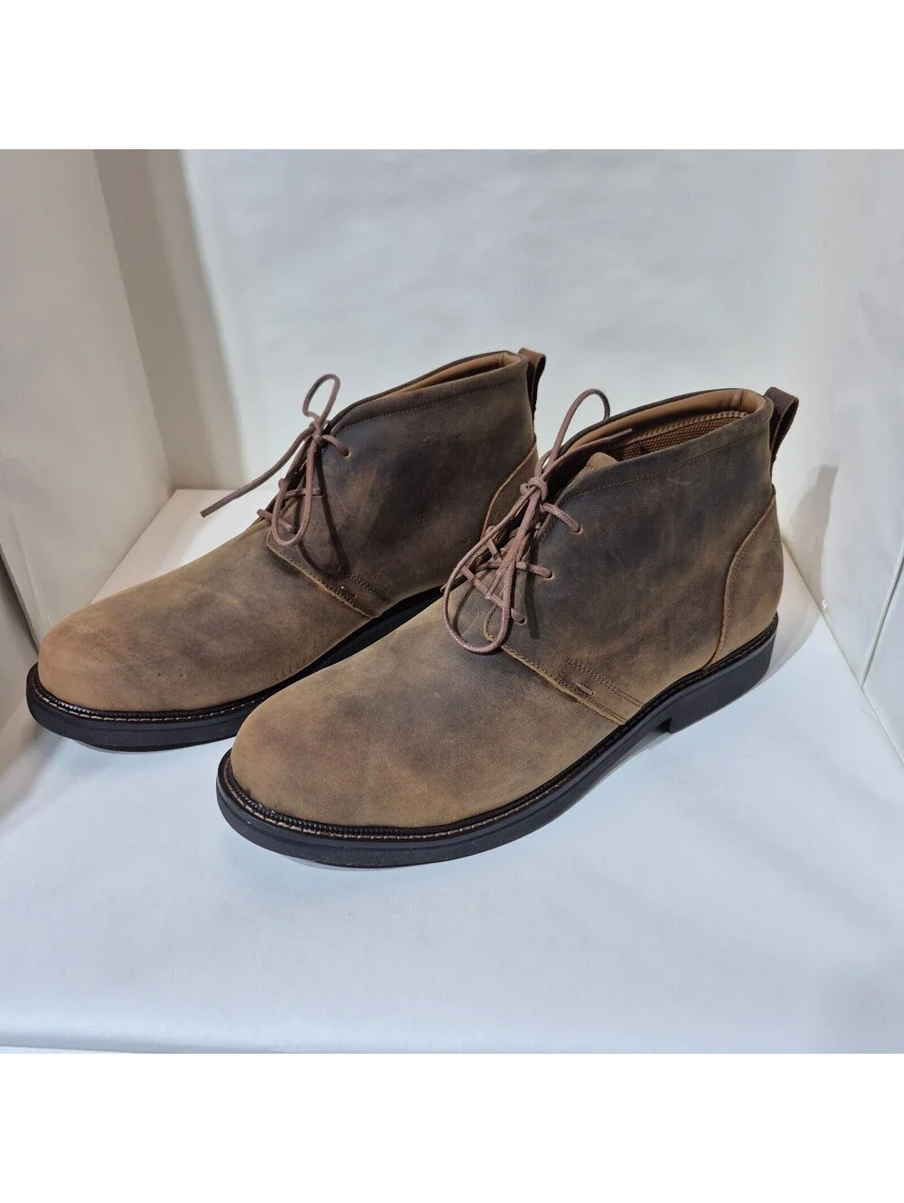 Apex Men's Sizw 13 Wide Brown Chukka Boots Brand New with Box